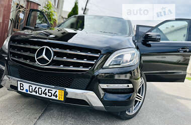 Внедорожник / Кроссовер Mercedes-Benz M-Class 2012 в 