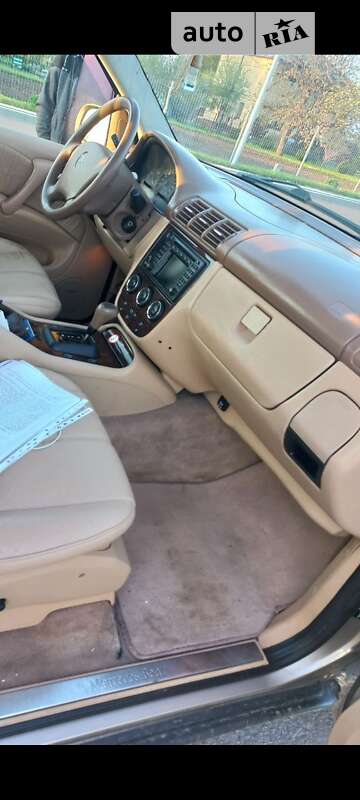 Позашляховик / Кросовер Mercedes-Benz M-Class 2001 в Шептицькому