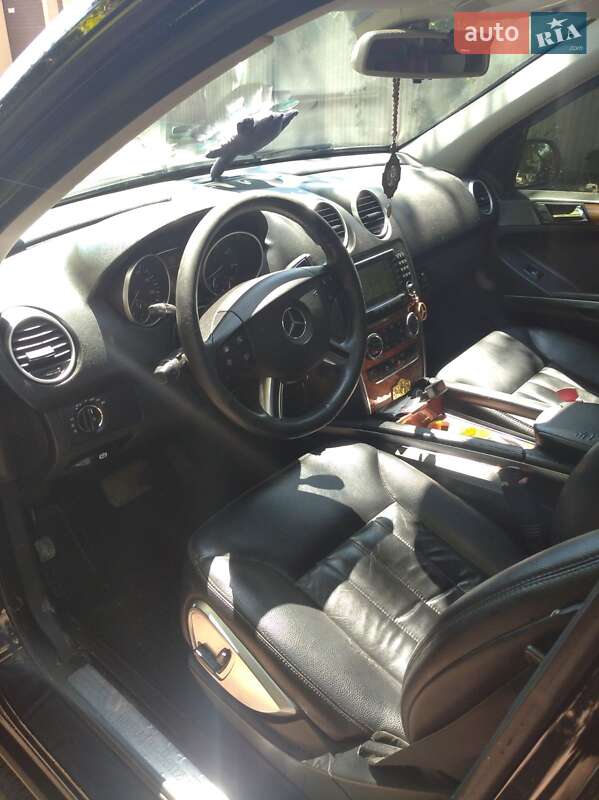 Внедорожник / Кроссовер Mercedes-Benz M-Class 2006 в Одессе фото 13 Внедорожник / Кроссовер Mercedes-Benz M-Class 2006 в Одессе