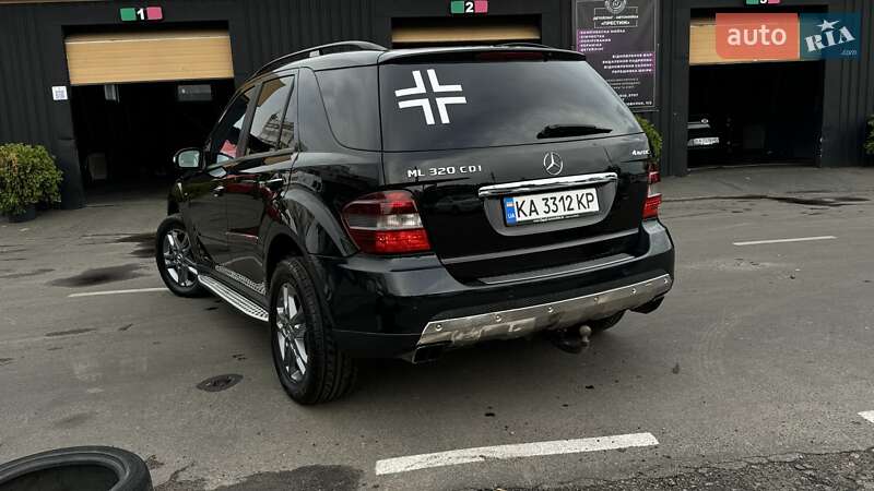 Внедорожник / Кроссовер Mercedes-Benz M-Class 2007 в Киеве