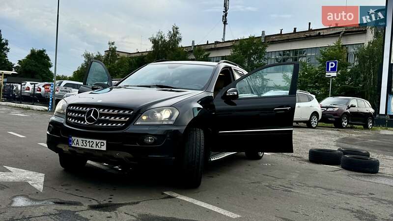 Внедорожник / Кроссовер Mercedes-Benz M-Class 2007 в Киеве