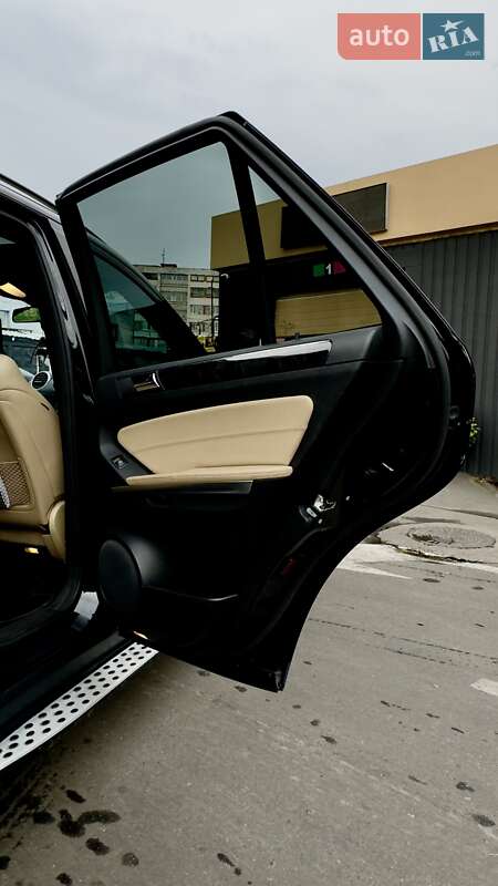 Внедорожник / Кроссовер Mercedes-Benz M-Class 2007 в Киеве