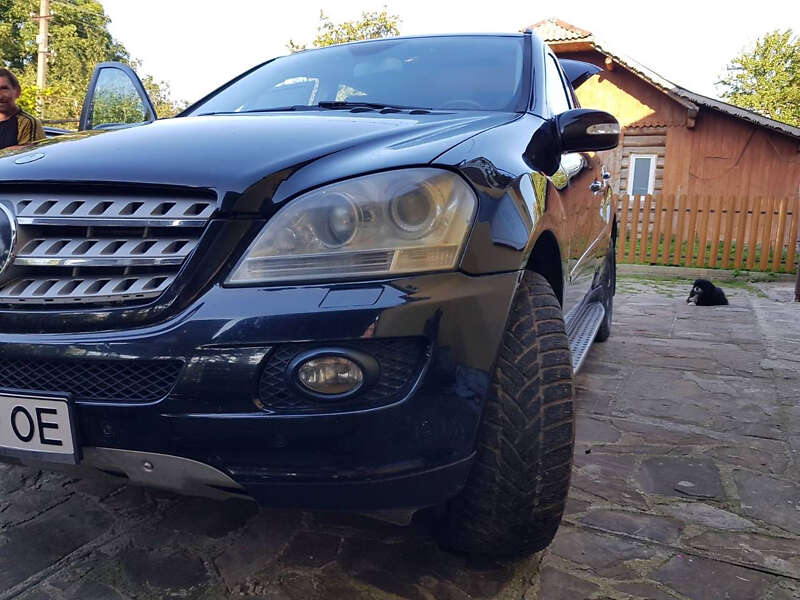 Внедорожник / Кроссовер Mercedes-Benz M-Class 2007 в Дрогобыче