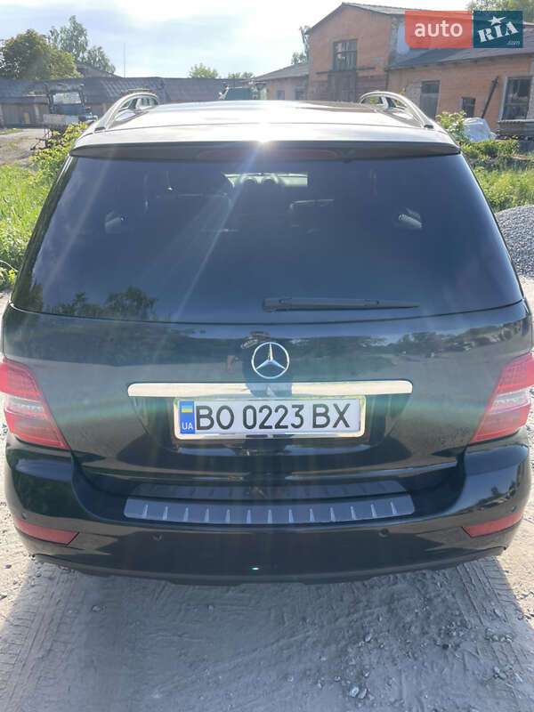 Внедорожник / Кроссовер Mercedes-Benz M-Class 2009 в Козове