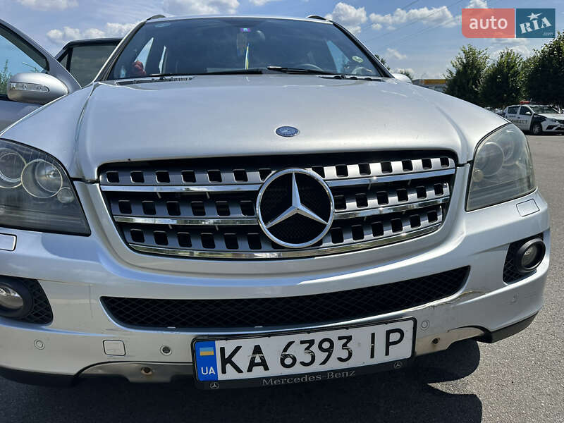 Внедорожник / Кроссовер Mercedes-Benz M-Class 2008 в Буче