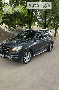 Внедорожник / Кроссовер Mercedes-Benz M-Class 2013 в Кропивницком