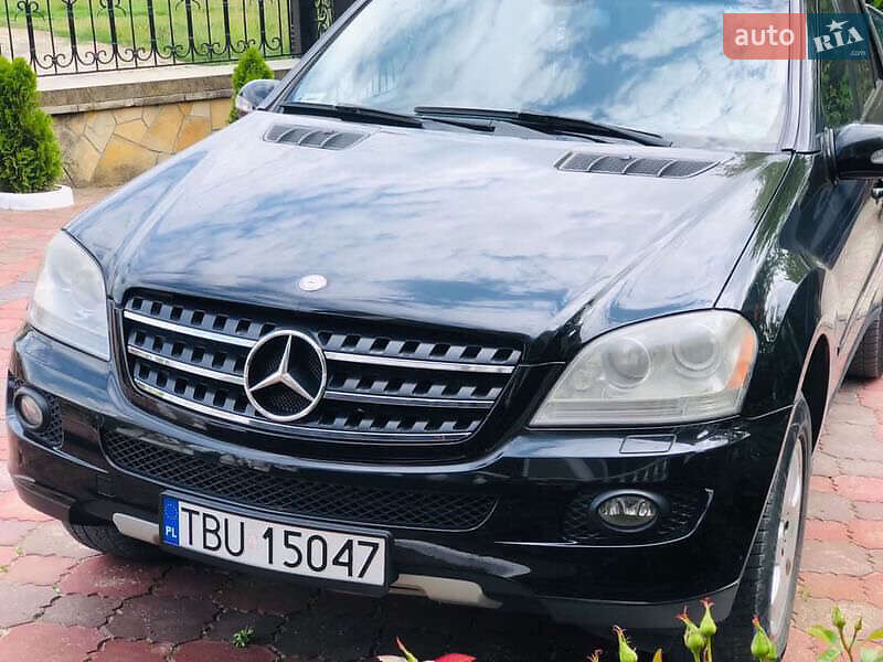 Позашляховик / Кросовер Mercedes-Benz M-Class 2007 в 