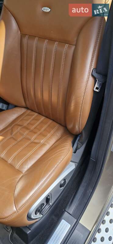Позашляховик / Кросовер Mercedes-Benz M-Class 2010 в Дніпрі