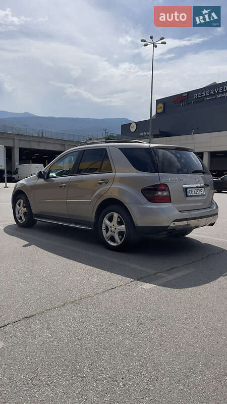 Позашляховик / Кросовер Mercedes-Benz M-Class 2008 в Києві