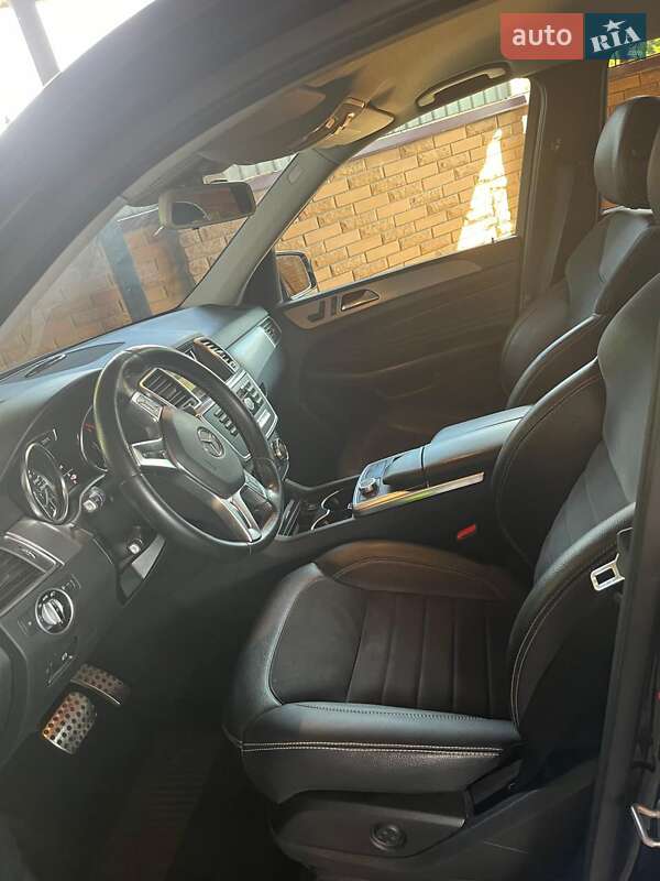Внедорожник / Кроссовер Mercedes-Benz M-Class 2012 в Киеве