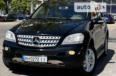 Позашляховик / Кросовер Mercedes-Benz M-Class 2008 в Дніпрі