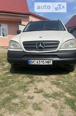 Внедорожник / Кроссовер Mercedes-Benz M-Class 1999 в 