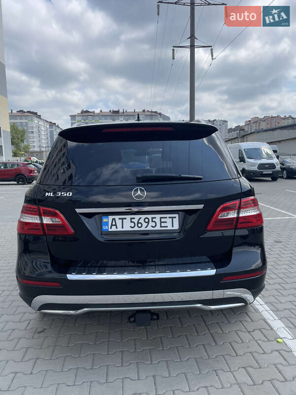 Внедорожник / Кроссовер Mercedes-Benz M-Class 2012 в Ивано-Франковске