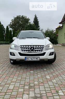 Позашляховик / Кросовер Mercedes-Benz M-Class 2010 в Мостиській