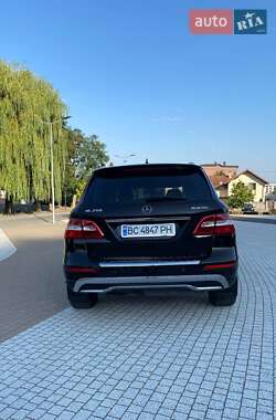 Внедорожник / Кроссовер Mercedes-Benz M-Class 2012 в 