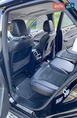 Внедорожник / Кроссовер Mercedes-Benz M-Class 2012 в 
