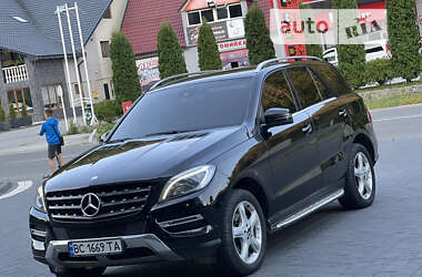 Позашляховик / Кросовер Mercedes-Benz M-Class 2013 в Ужгороді