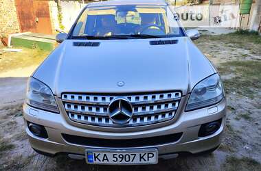 Внедорожник / Кроссовер Mercedes-Benz M-Class 2006 в Шостке