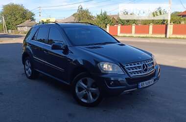 Внедорожник / Кроссовер Mercedes-Benz M-Class 2010 в Городковке