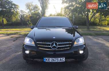 Внедорожник / Кроссовер Mercedes-Benz M-Class 2008 в 