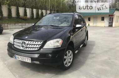 Позашляховик / Кросовер Mercedes-Benz M-Class 2005 в 