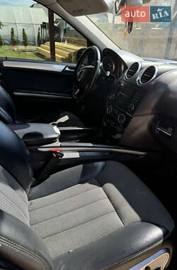 Внедорожник / Кроссовер Mercedes-Benz M-Class 2006 в 