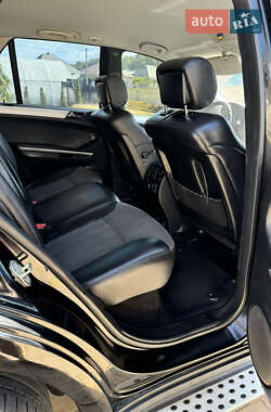 Внедорожник / Кроссовер Mercedes-Benz M-Class 2006 в 