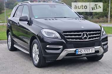 Внедорожник / Кроссовер Mercedes-Benz M-Class 2015 в Тернополе