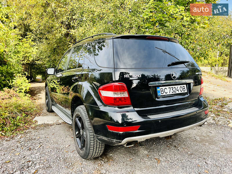 Внедорожник / Кроссовер Mercedes-Benz M-Class 2008 в Львове