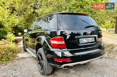 Позашляховик / Кросовер Mercedes-Benz M-Class 2008 в 