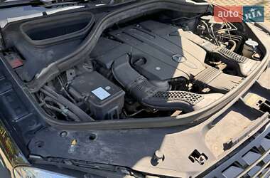 Внедорожник / Кроссовер Mercedes-Benz M-Class 2014 в 