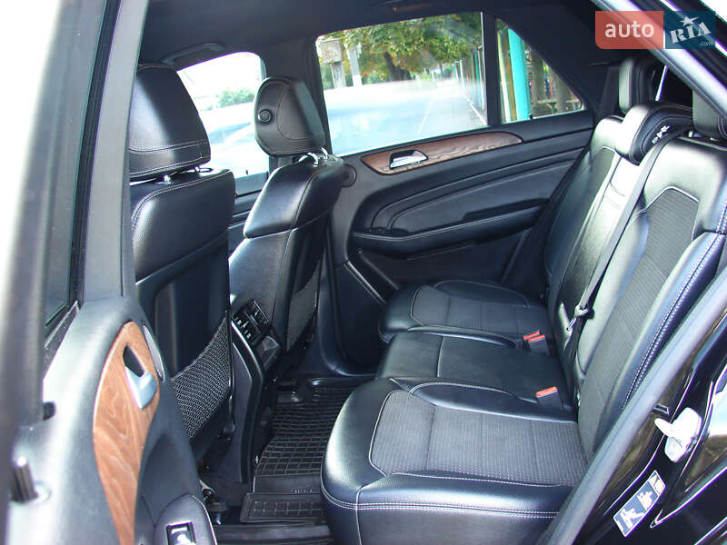 Внедорожник / Кроссовер Mercedes-Benz M-Class 2012 в Одессе