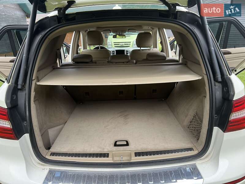 Внедорожник / Кроссовер Mercedes-Benz M-Class 2011 в Черновцах фото 4 Внедорожник / Кроссовер Mercedes-Benz M-Class 2011 в Черновцах
