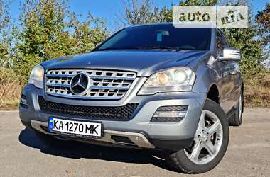 Внедорожник / Кроссовер Mercedes-Benz M-Class 2011 в Киеве