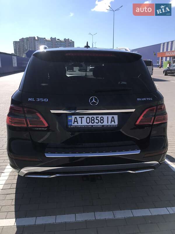 Внедорожник / Кроссовер Mercedes-Benz M-Class 2013 в Калуше