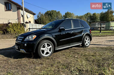 Позашляховик / Кросовер Mercedes-Benz M-Class 2008 в 
