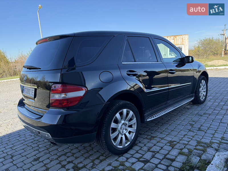 Внедорожник / Кроссовер Mercedes-Benz M-Class 2007 в Яремче