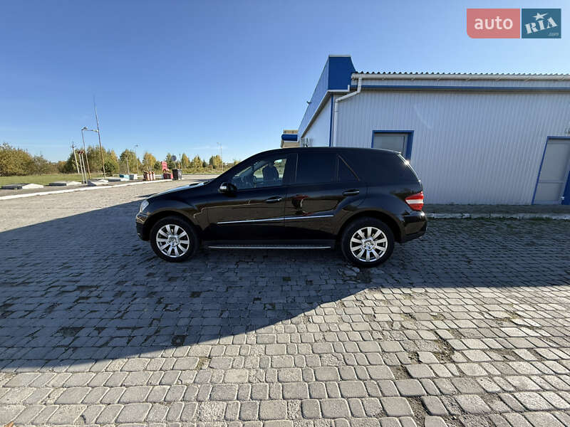 Внедорожник / Кроссовер Mercedes-Benz M-Class 2007 в Яремче