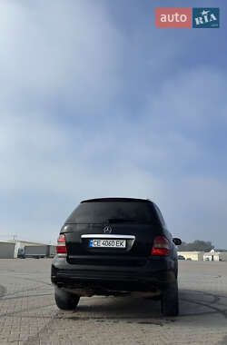 Внедорожник / Кроссовер Mercedes-Benz M-Class 2007 в 
