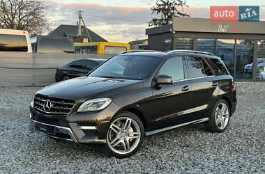 Внедорожник / Кроссовер Mercedes-Benz M-Class 2013 в 