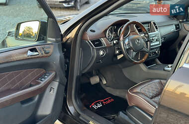 Внедорожник / Кроссовер Mercedes-Benz M-Class 2013 в 