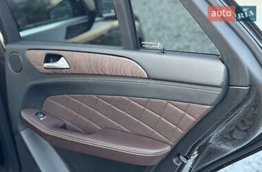 Внедорожник / Кроссовер Mercedes-Benz M-Class 2013 в 