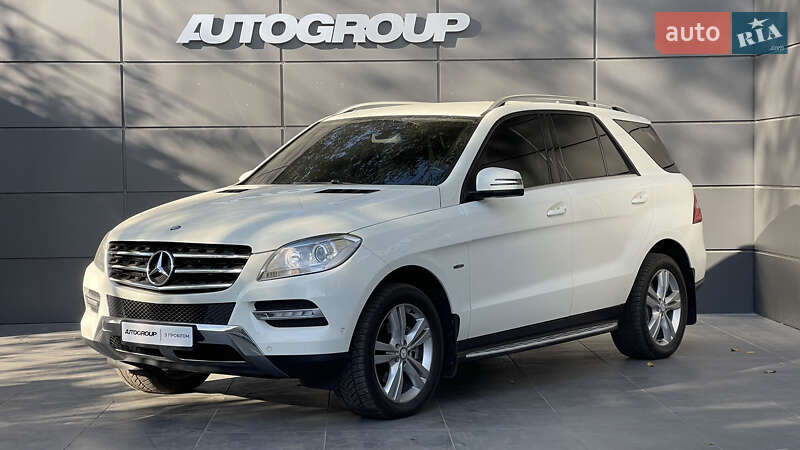 Mercedes-Benz M-Class 2012