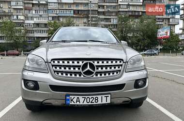 Внедорожник / Кроссовер Mercedes-Benz M-Class 2006 в Киеве