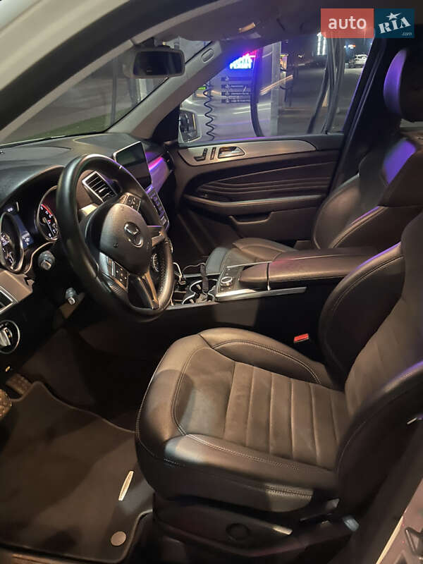 Позашляховик / Кросовер Mercedes-Benz M-Class 2013 в Києві