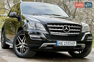 Позашляховик / Кросовер Mercedes-Benz M-Class 2011 в Одесі