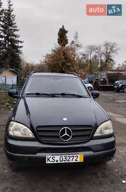 Внедорожник / Кроссовер Mercedes-Benz M-Class 2001 в Запорожье