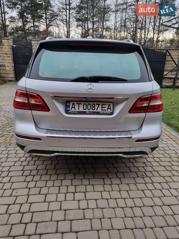 Позашляховик / Кросовер Mercedes-Benz M-Class 2011 в Рожнятові фото 23 Позашляховик / Кросовер Mercedes-Benz M-Class 2011 в Рожнятові