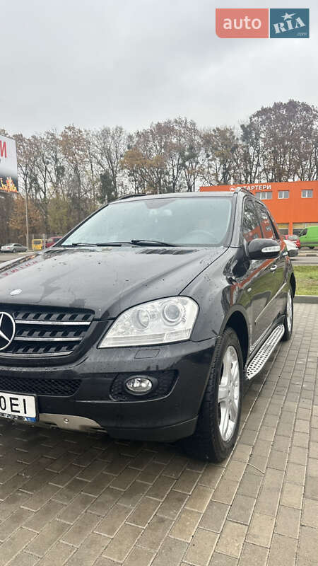 Позашляховик / Кросовер Mercedes-Benz M-Class 2007 в Луцьку
