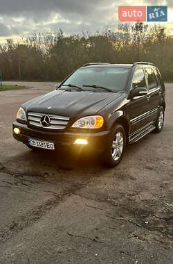 Внедорожник / Кроссовер Mercedes-Benz M-Class 2005 в 